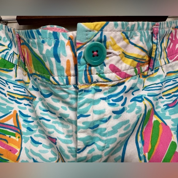 Lilly Pulitzer Sailboat Shorts - Picture 2 of 4